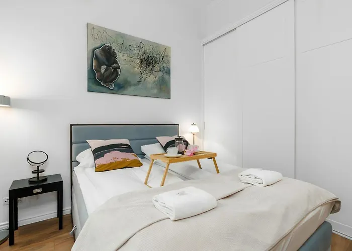 Deluxe Mtp Matejki By Renters Appartement Poznań