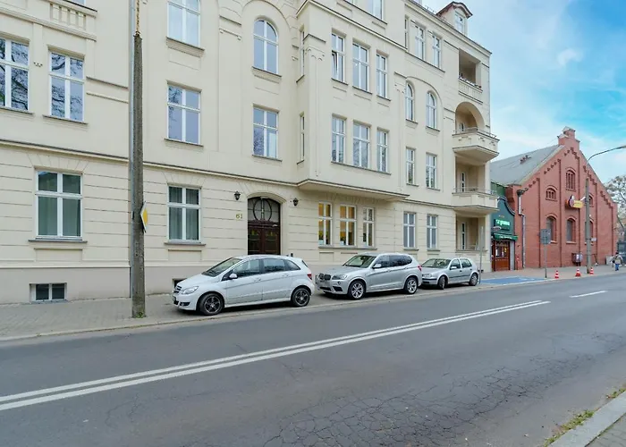 Deluxe Mtp Matejki By Renters Appartement Poznań