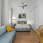 Apartment Deluxe Mtp Matejki By Renters