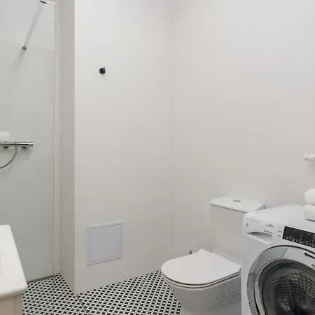 Appartement Deluxe Mtp Matejki By Renters *