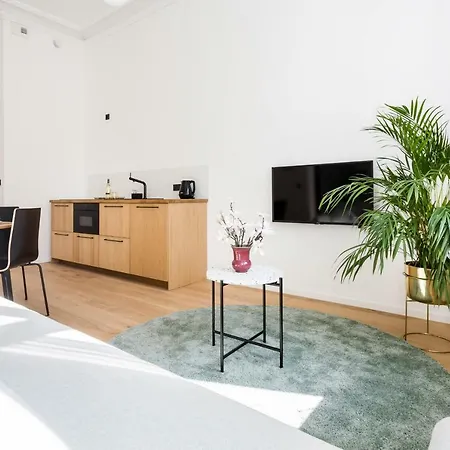 Deluxe Mtp Matejki By Renters * Познань