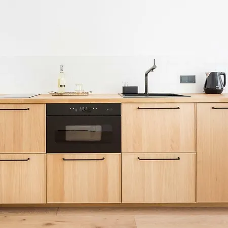 Deluxe Mtp Matejki By Renters Апартаменти Познань
