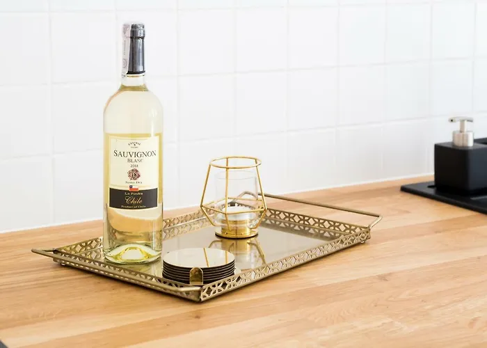 Deluxe Mtp Matejki By Renters Poznań